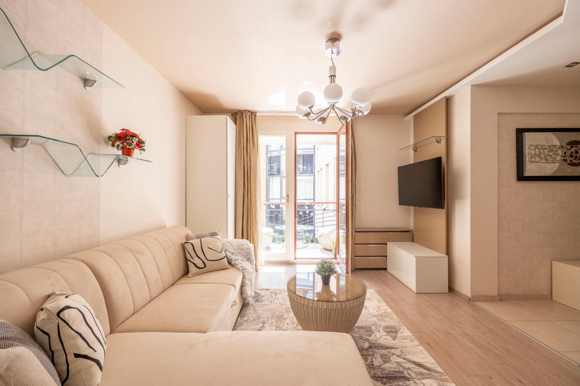 Exclusive Central Suite With Balcony By Prestige Homes Boedapest Buitenkant foto